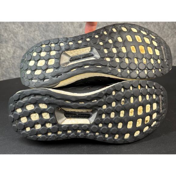 Adidas UltraBoost 4.0 Mens Size 9.5 Running Shoes Black Multicolor No Insoles - Picture 5 of 6